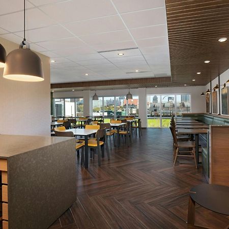 Fairfield Inn And Suites By Marriott St Louis Downtown Saint Louis Ngoại thất bức ảnh