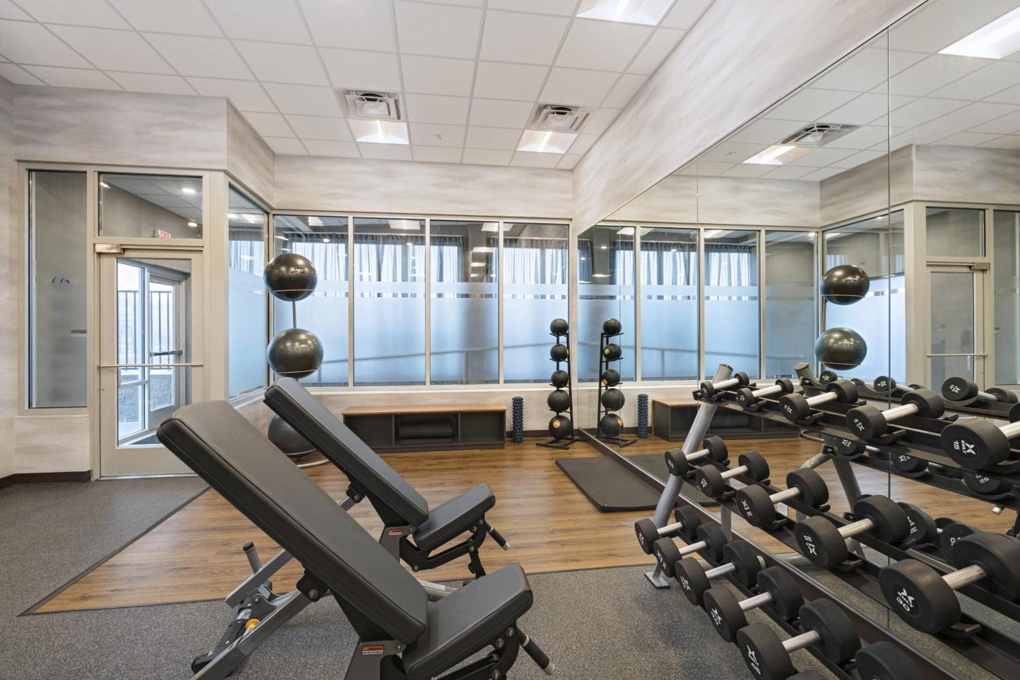 Fairfield Inn And Suites By Marriott St Louis Downtown Saint Louis Ngoại thất bức ảnh